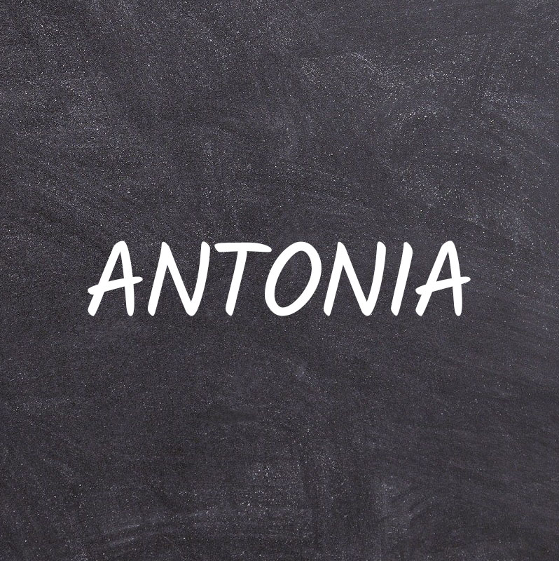 school-motion Tanzpause Grundschuelerin